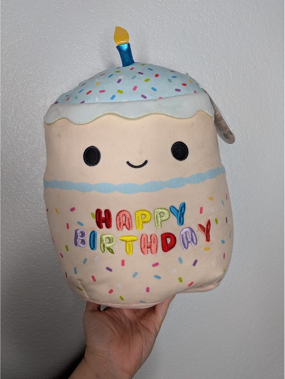Squishmallows Kiks Happy Birthday Cake Plush Blue Sprinkles